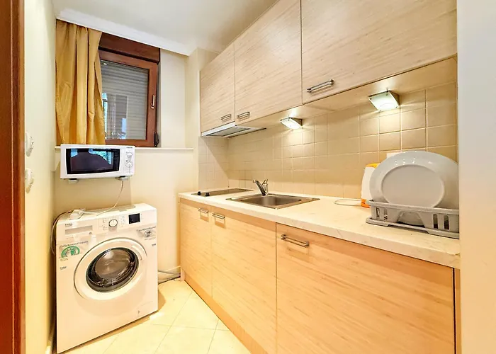 Private St. Marina * Σωζόπολη