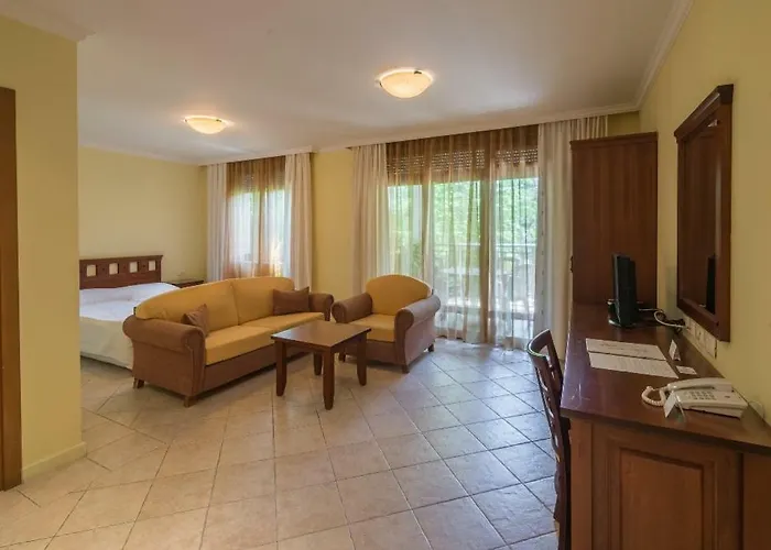 Private St. Marina Апартамент